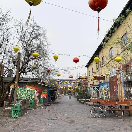 Lovely 3br Manor 5 Min From Tivoli Gardens Apartman Koppenhága