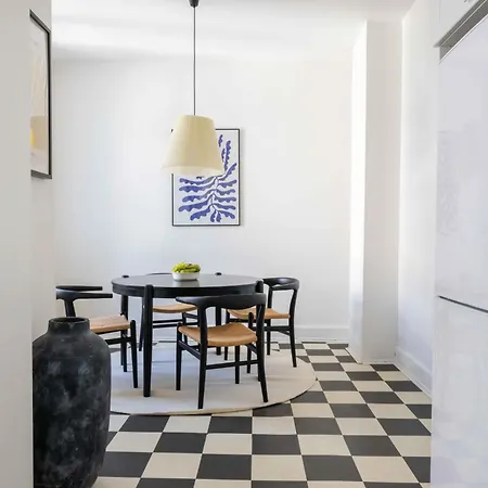 Lovely 3br Manor 5 Min From Tivoli Gardens * Kopenhaga