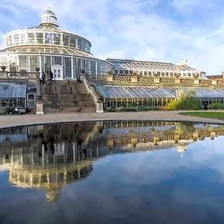 Lovely 3br Manor 5 Min From Tivoli Gardens Copenhagen