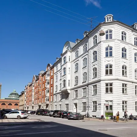 Apartment Lovely 3br Manor 5 Min From Tivoli Gardens Copenhagen