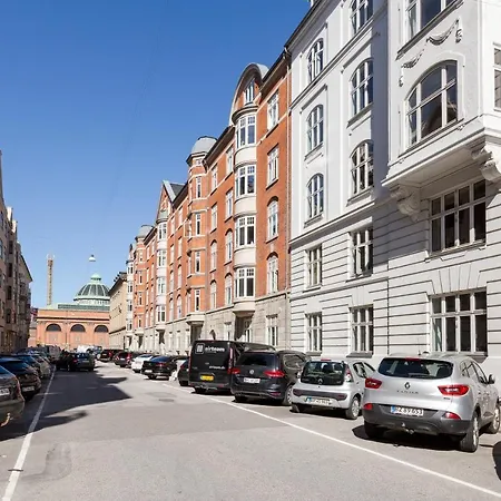 Lovely 3br Manor 5 Min From Tivoli Gardens * Copenhagen