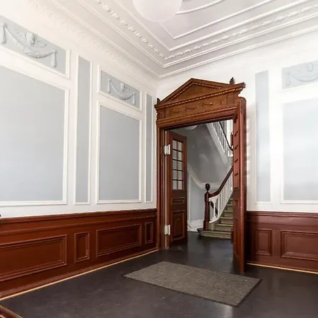 Lovely 3br Manor 5 Min From Tivoli Gardens Copenhagen